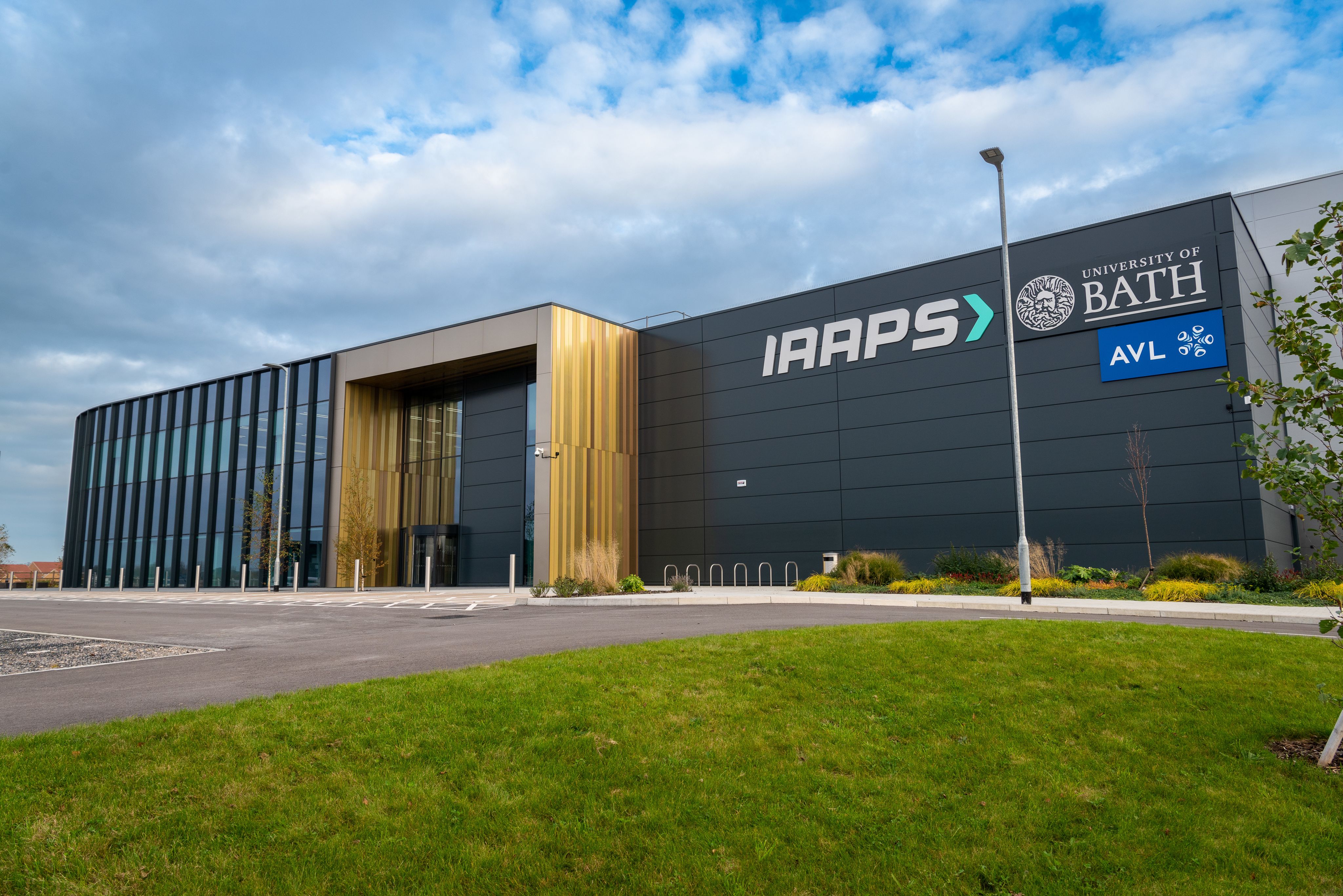A shot of the exterior of the IAAPS building at Bristol and Bath Science Park